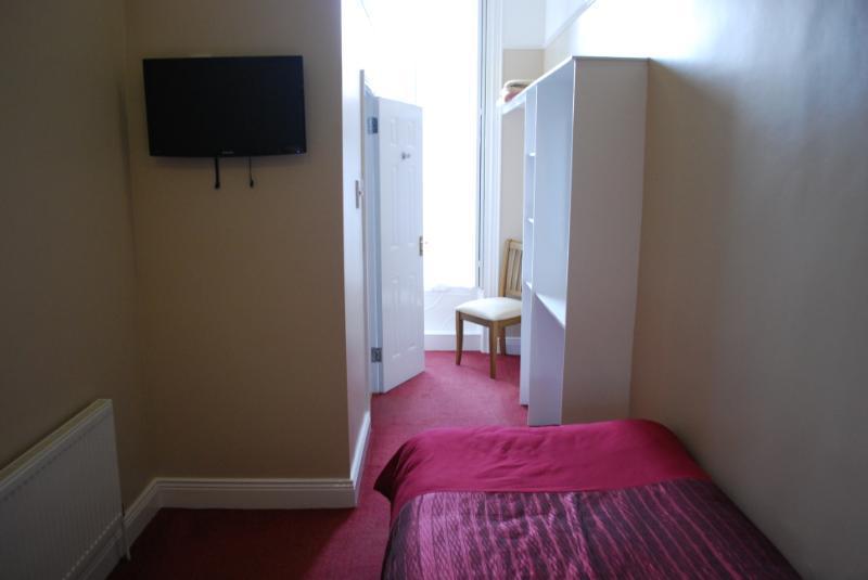 Chambre Lits Jumeaux avec Salle de Bains Privative
