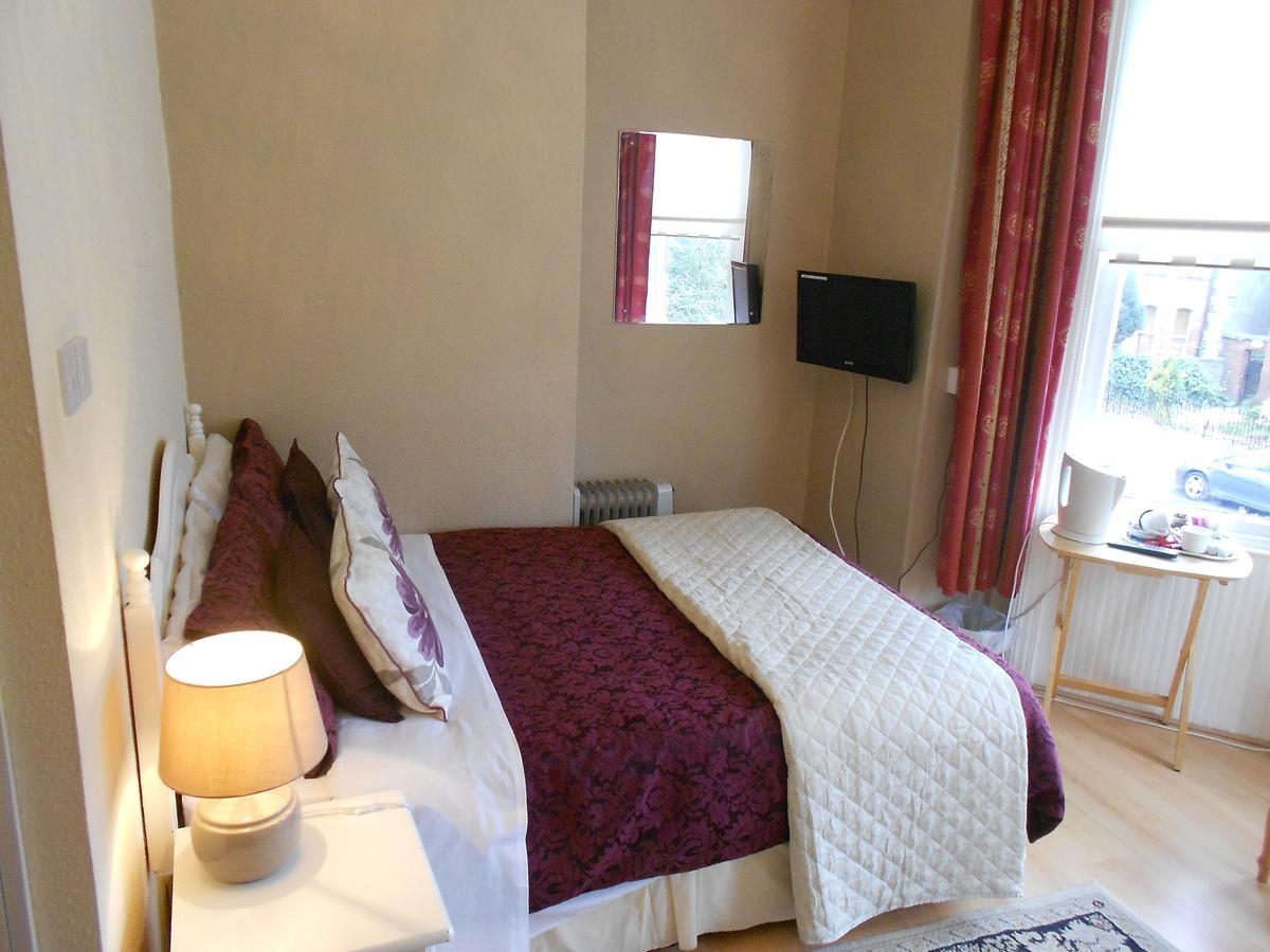 Chambre Familiale avec Douche