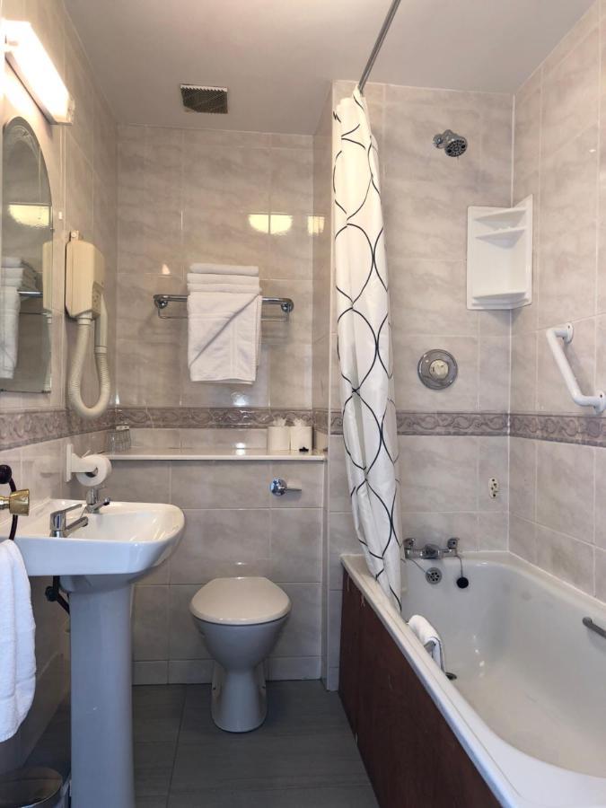 Chambre Quadruple Confort