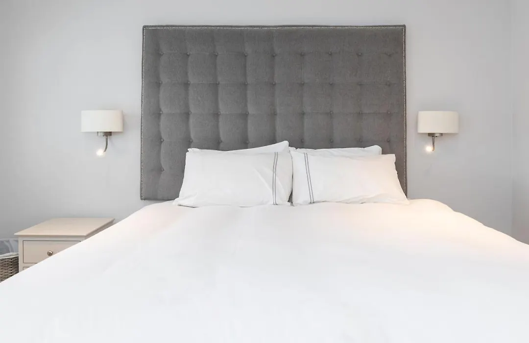 Albert Place Rooms-1