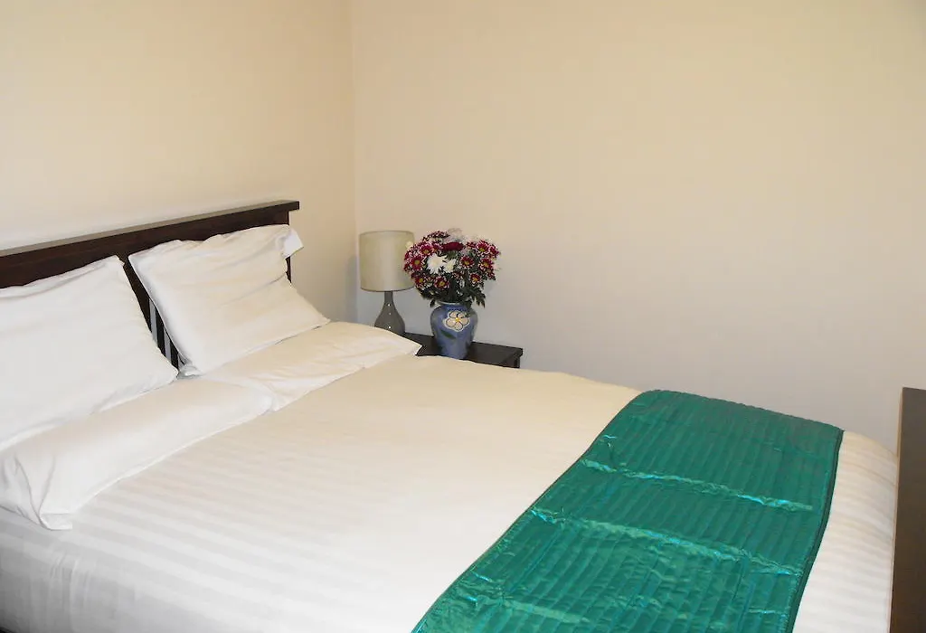 Hazelbrook Lodge-1