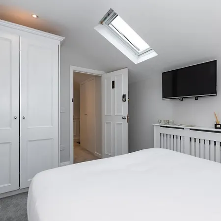 Albert Place Rooms-2