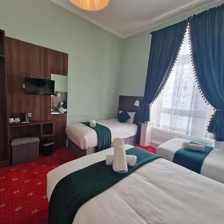 Lyndon Guesthouse-2