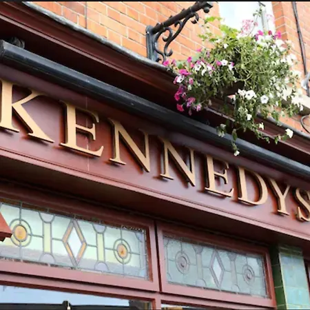 Kennedys B&B Drumcondra-3