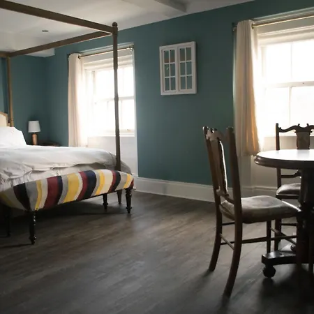 James Joyce Guesthouse-3